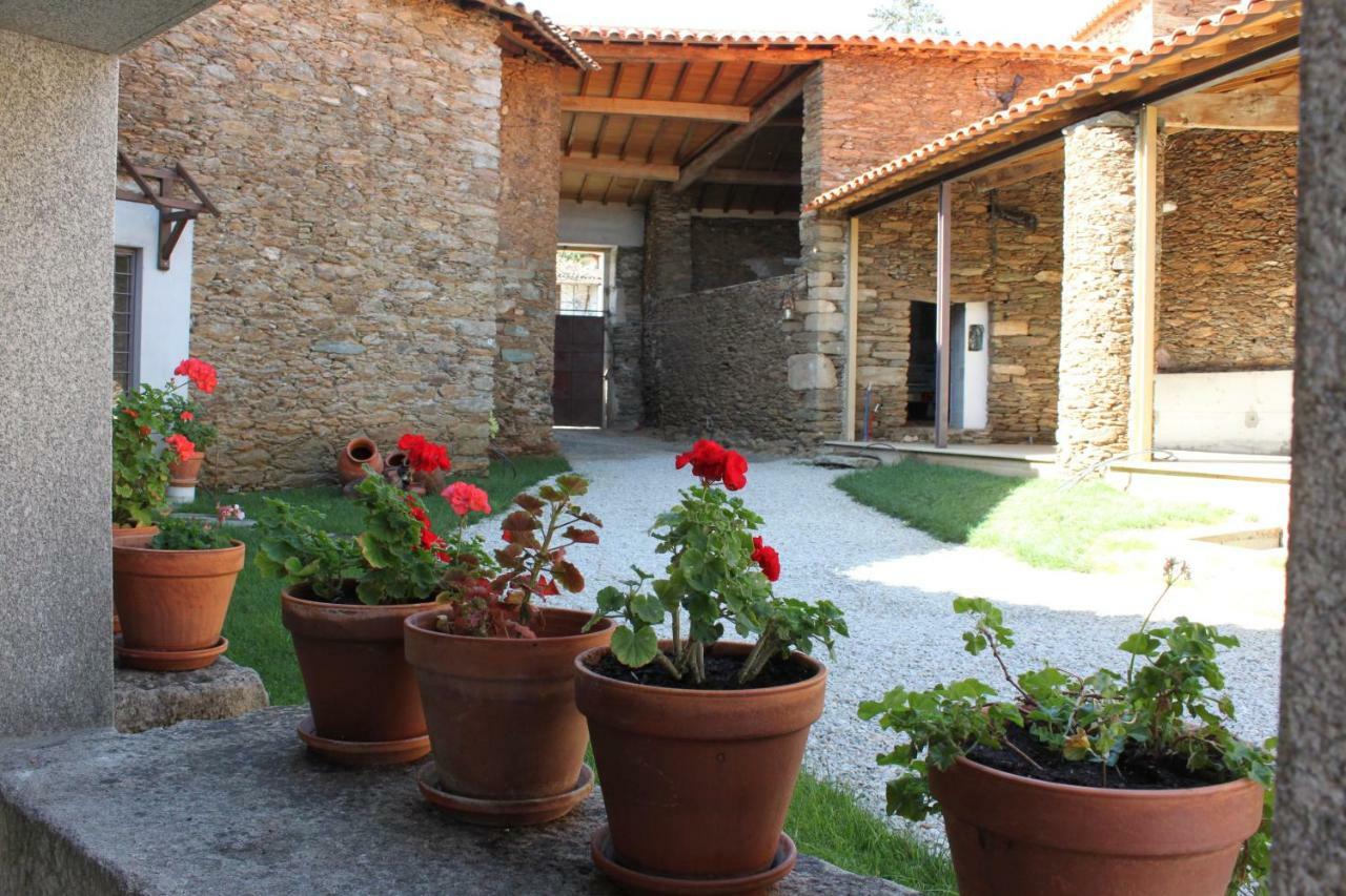 Agroturismo Casal De Castro Avantos Exterior photo